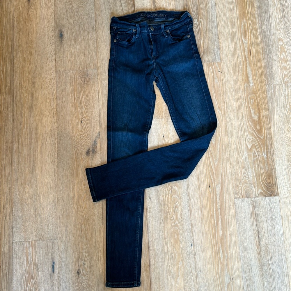 Skinny jeans
